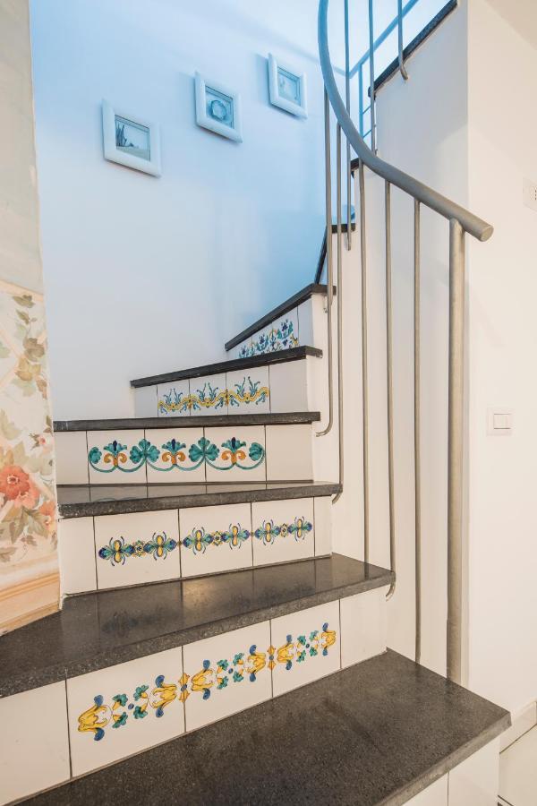 Luxurious Apartment By The Sea Vietri Esterno foto